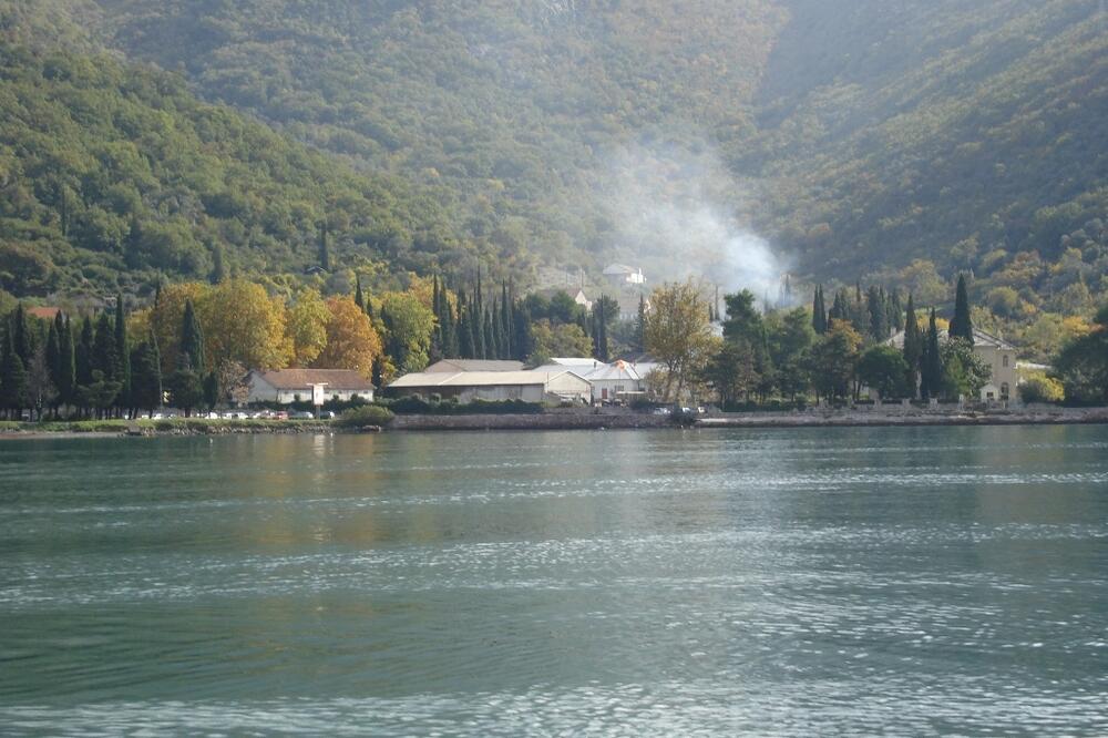 hangar Lepetani, Foto: Siniša Luković