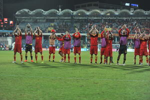 Srbija u oktobru u Podgorici, Crna Gora u novembru u Beogradu