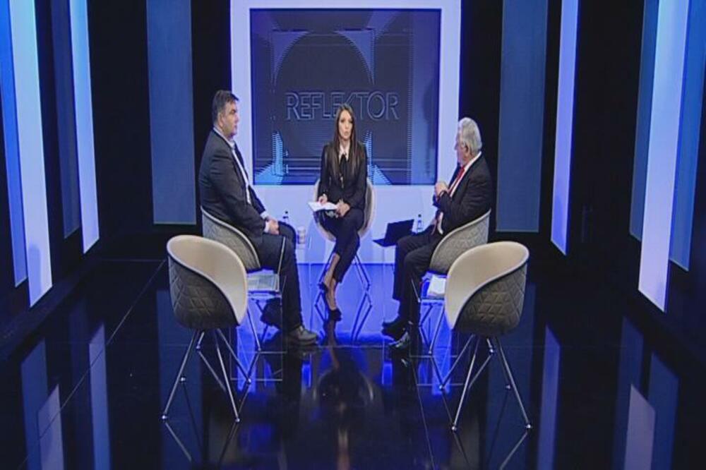 Reflektor, Foto: Printscreen