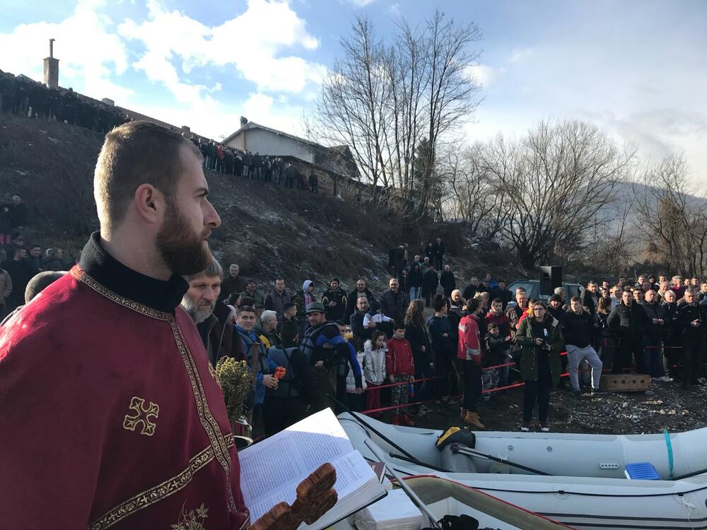 Plivanje za časni krst