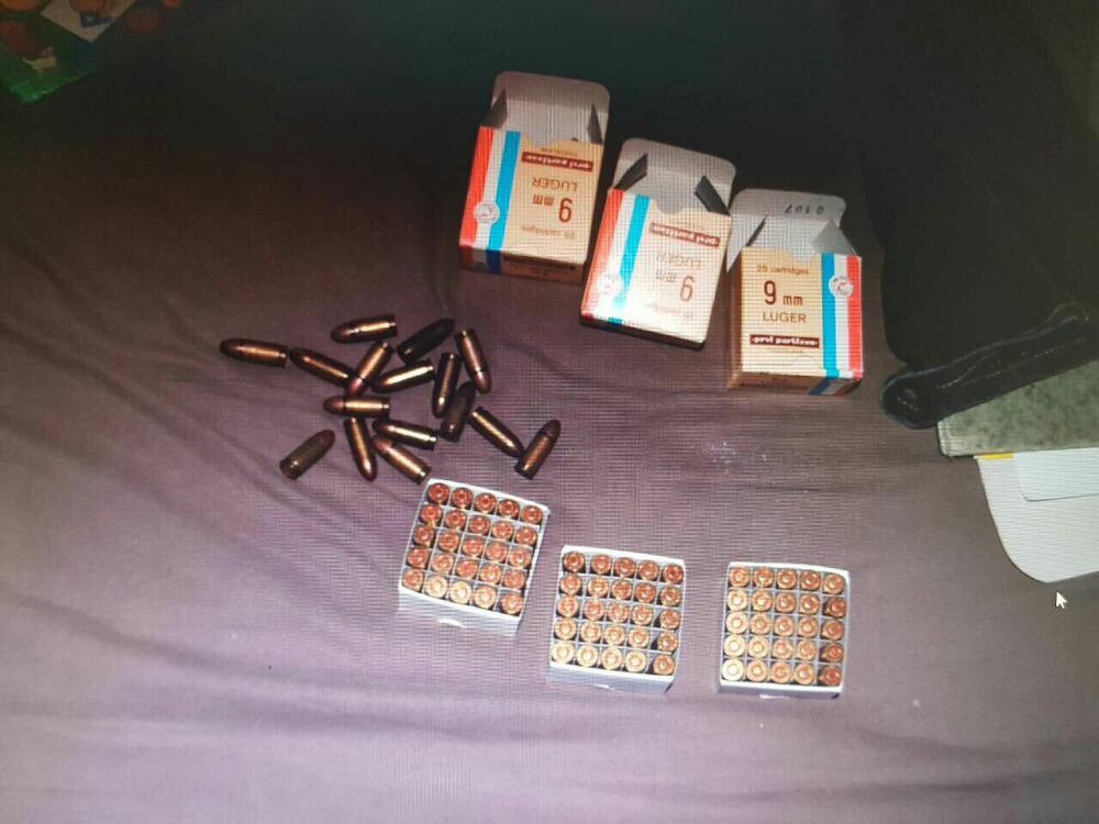 Pretres, akcija policije