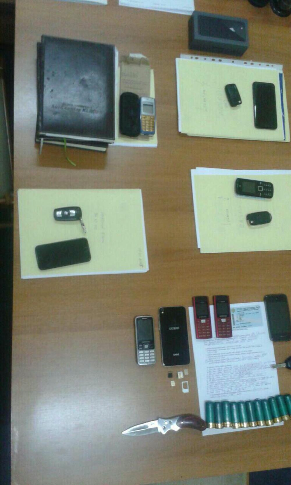 Pretres, akcija policije