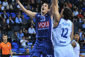 Budućnost bez Popovića u odlučujuće borbe