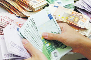 Falsifikovala punomoćja stranaka i oštetila budžet za oko 89.000...