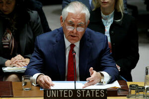 Tilerson: Vojska SAD će ostati u Siriji, protiv ID, Irana i Asada