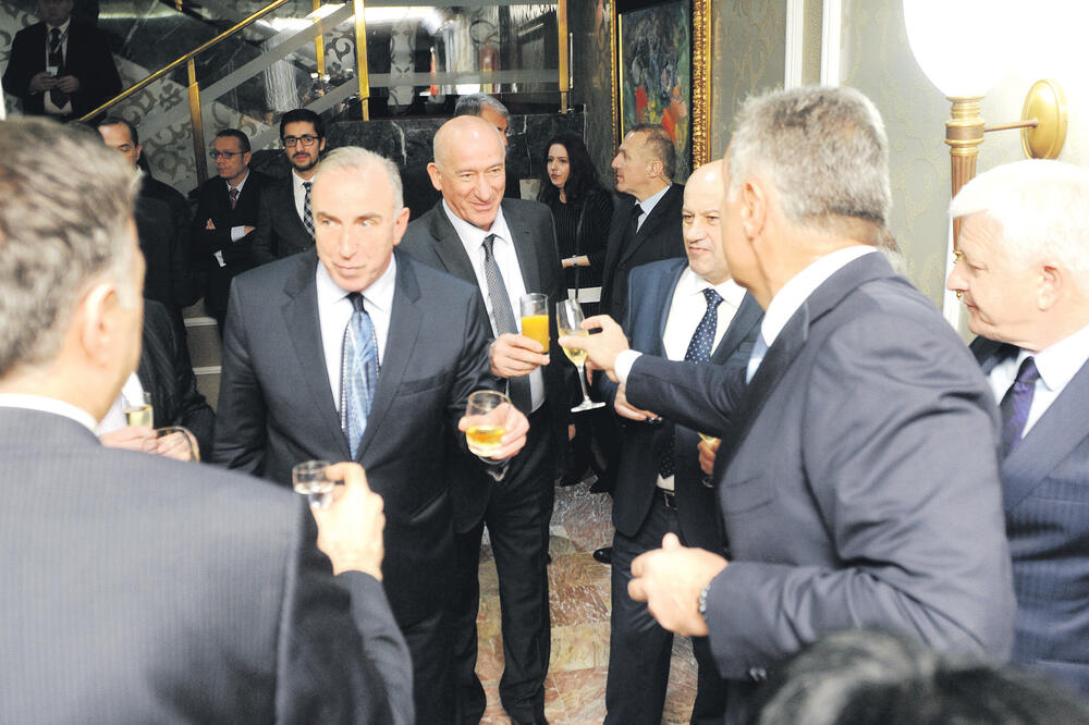 Milivoje Katnić, Ivica Stanković, Milo Đukanović, Foto: Savo Prelević