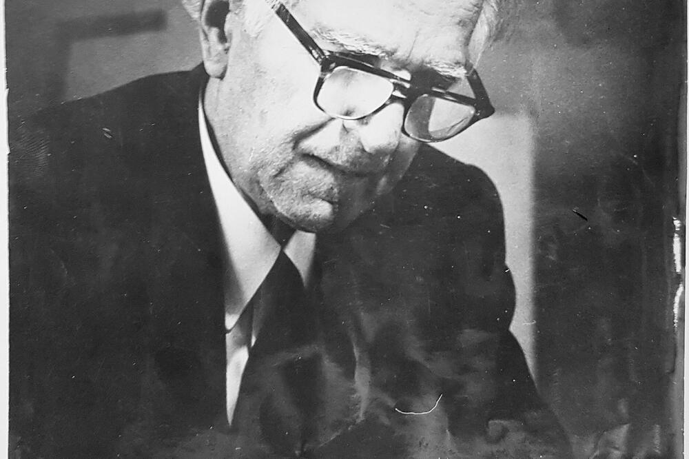 Dušan Matić (novina)