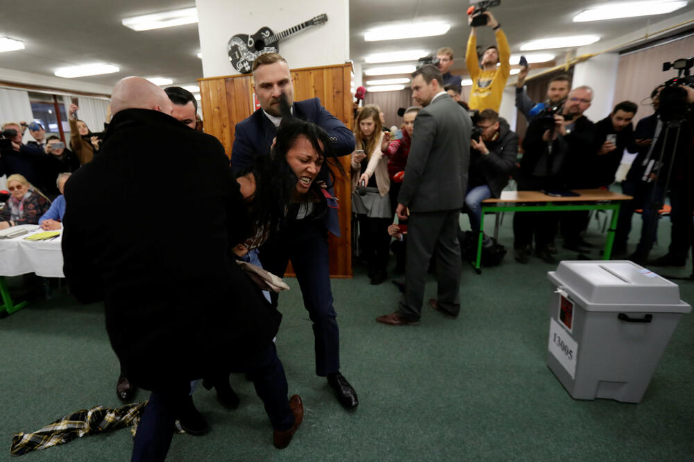 Miloš Zeman Femen, Foto: Reuters