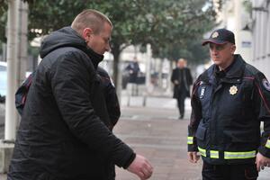 Sinđelić: Čuo sam da postoji nindža Pipun; Knežević: Nemam crni...