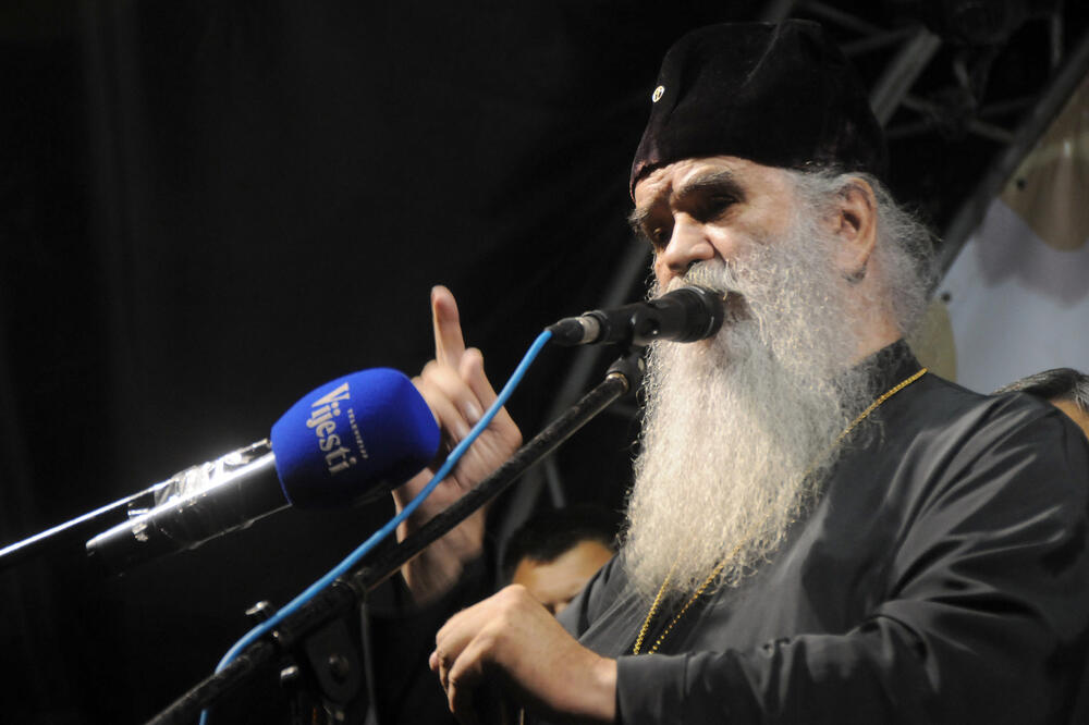 Amfilohije, Protest DF, Foto: Boris Pejović