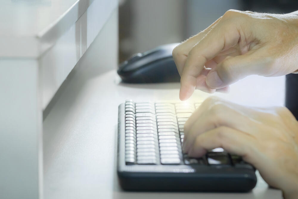 kompjuter, posao, Foto: Shutterstock