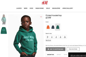 H&M se izvinjava: Tamnoputo dijete obukli u duks sa porukom...