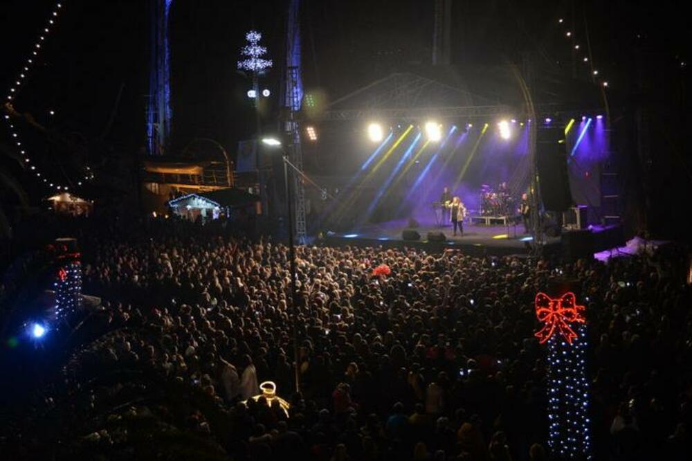 Tivat doček, Foto: TO Tivat