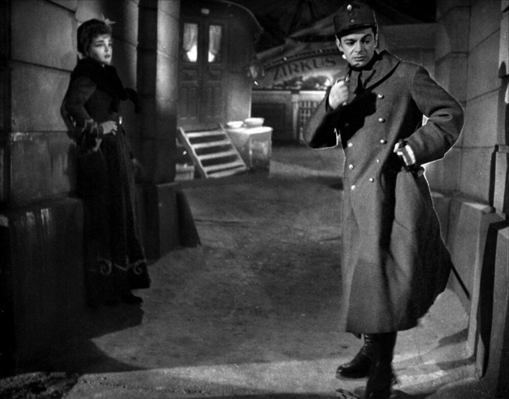 MAX OPHÜLS (novina)