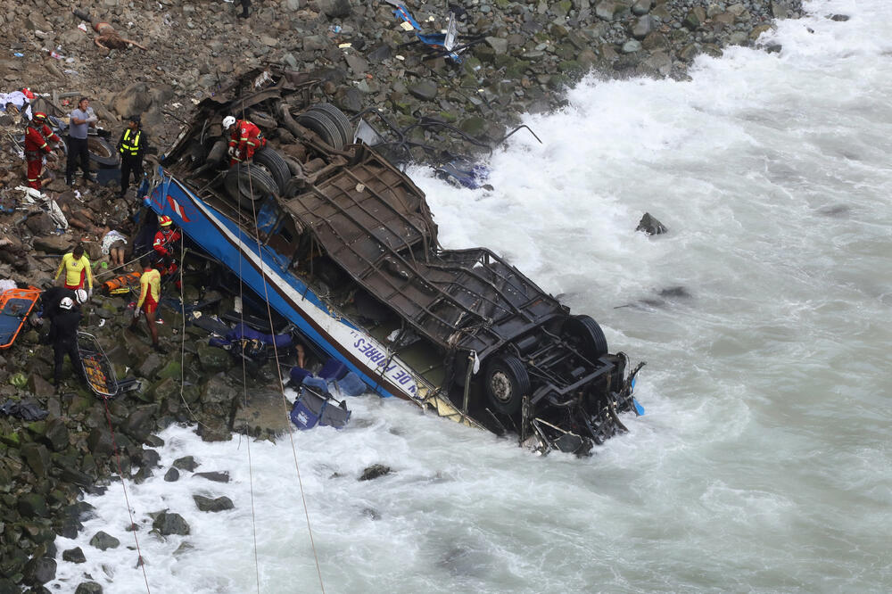 Autobus, Peru, Foto: Reuters