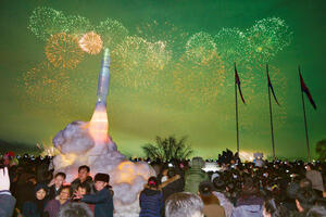 Sjeverna Koreja balističkom raketom pogodila svoj grad?