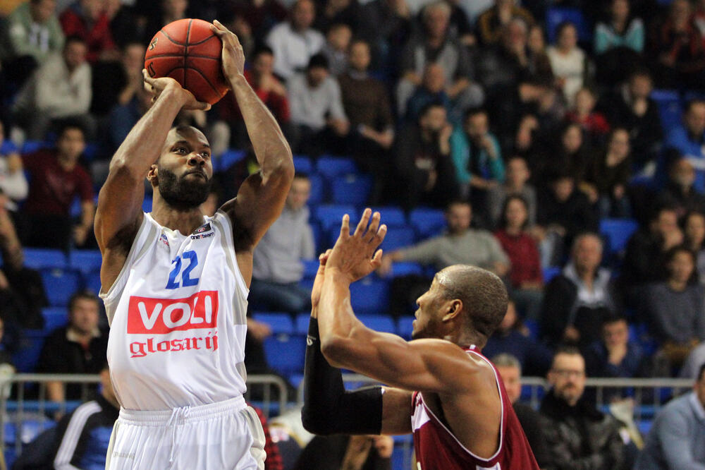 Kajl Gibson, Budućnost - Litkabelis, Foto: Filip Roganović