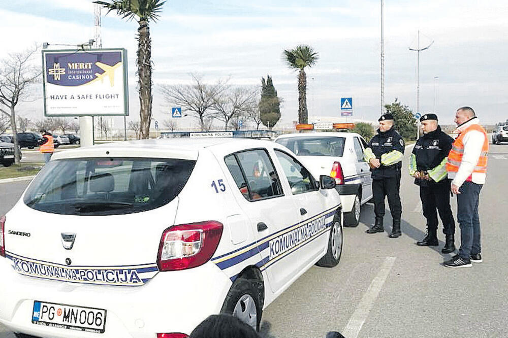 Komunalna policija, Foto: Glavni grad