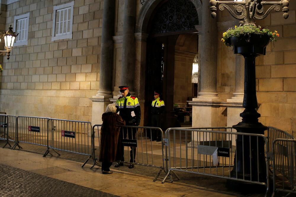 Barselona španska policija, Foto: Reuters