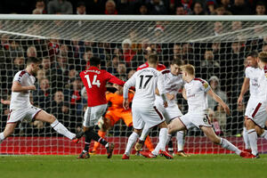 Lingardov božićni poklon Murinju, Čelsi u španskom ritmu, Liverpul...