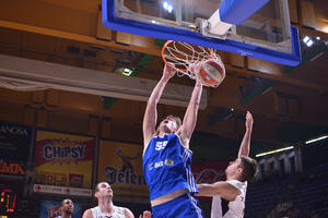 Niko kao Uroš Luković: Centar Mornara MVP kola