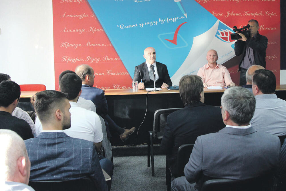 SNP, Foto: Filip Roganović