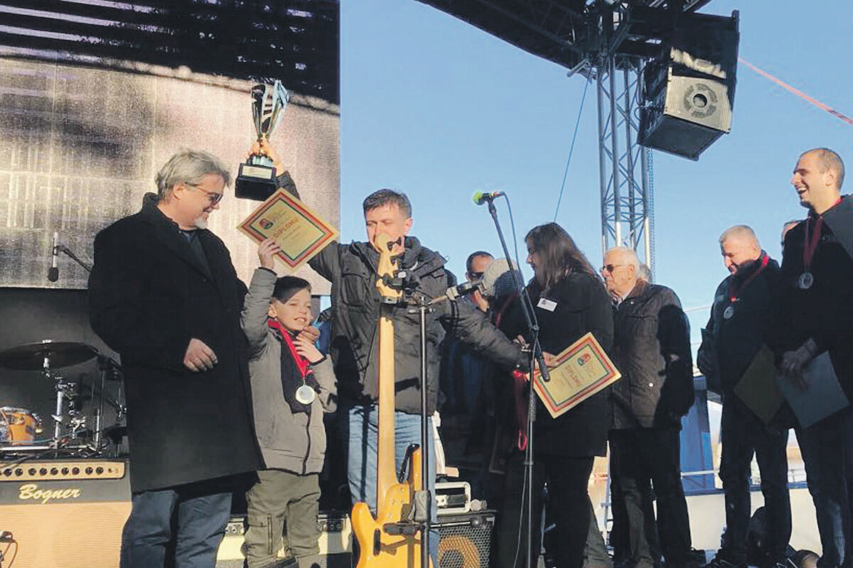 Zeta wine is better than Crmnica wine