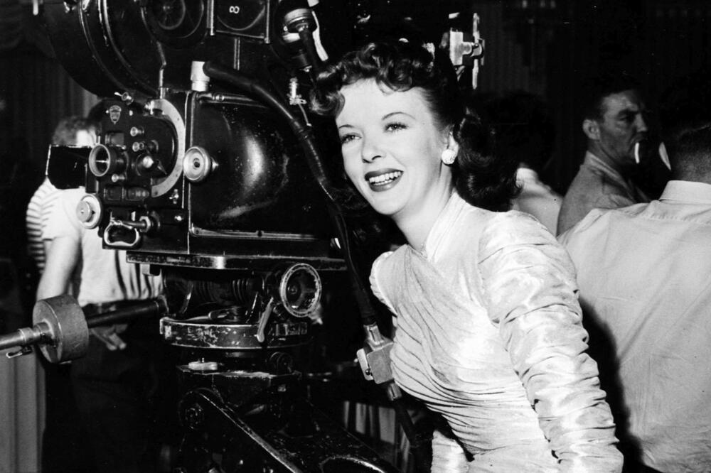 Ida Lupino (novine)