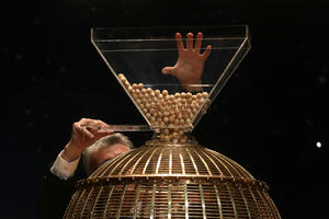 Gosti kafića osvojili 220 miliona eura na španskoj božićnoj lutriji