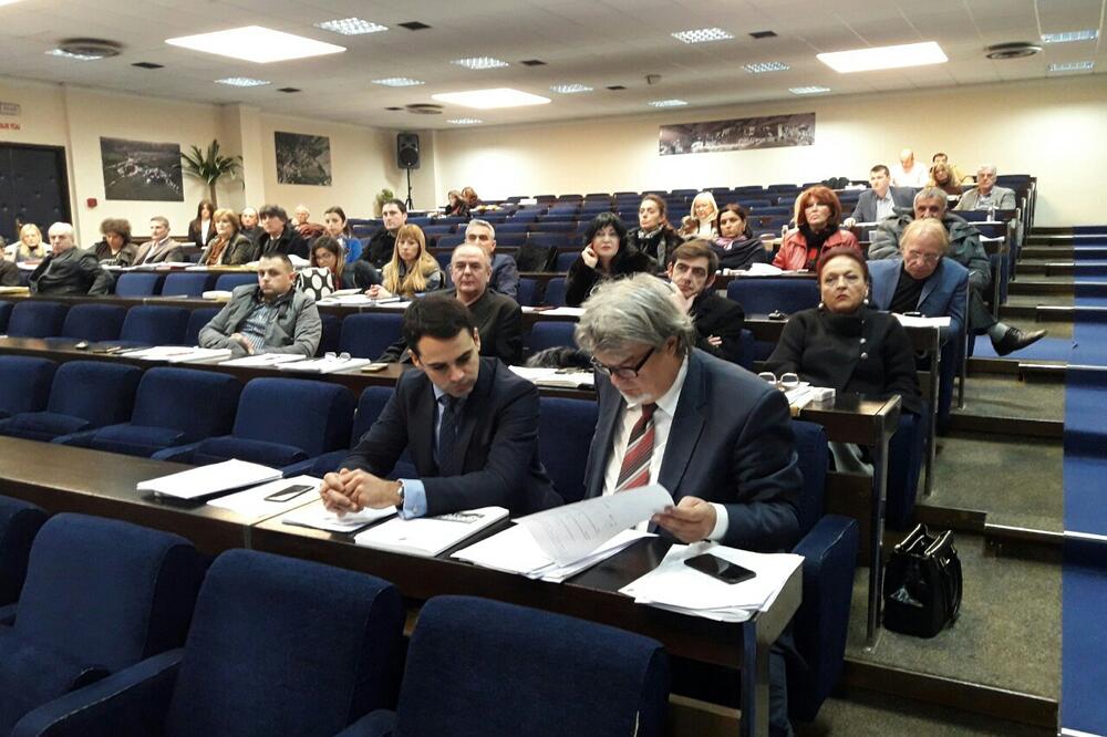 Sjednica SO Bar, Foto: Radomir Petrić