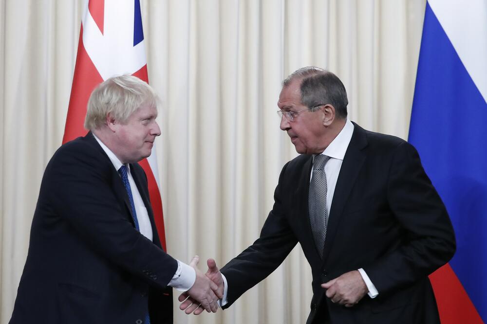 Boris Džonson, Sergej Lavrov, Foto: Reuters