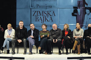 Premijera predstave "Zimska bajka": Studija iskupljenja i traganja...