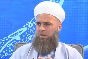 Islamski propovjednik: Muškarci bez brade mogu uzrokovati...