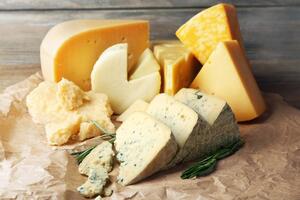 Svakodnevno konzumiranje sira smanjuje rizik od srčanog i moždanog...