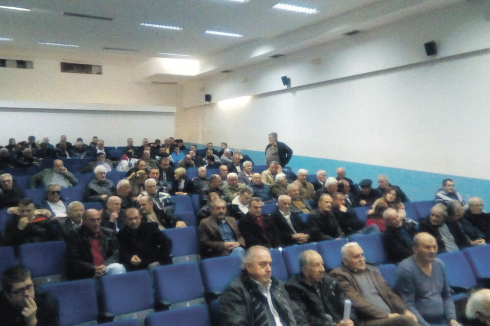 Rasprava, Foto: Borko Ždero