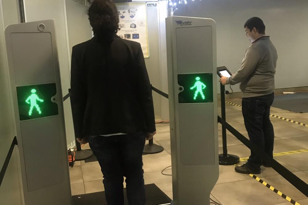 aerodrom Tivat, skener, Foto: Siniša Luković