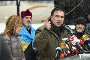 "Žmurke" u Kijevu: Sakašvili kampuje, neće da se preda, policija...
