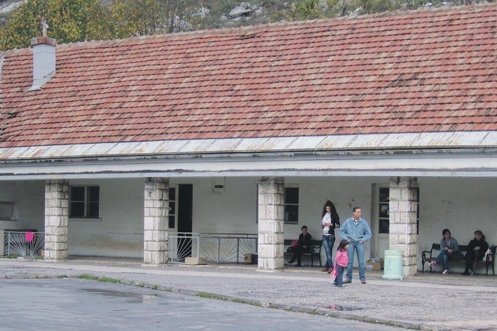 autobuska stanica, Cetinje, Foto: Danijela Lasica