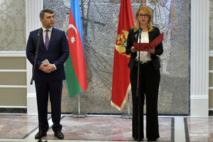 Ministarstva javne uprave i Državna agencija Azerbejdžana...