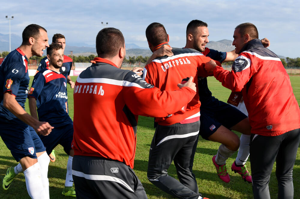 Mladost - Grbalj, Foto: Boris Pejović