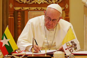 Papa Franjo u Mjanmaru nije izgovorio riječ Rohindže