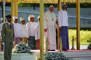Papa u Mjanmaru razgovarao sa spornim budističkim liderom