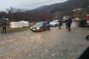Incident u Mojkovcu: Funkcioneri DF htjeli u štab DPS, vrijeđanje...