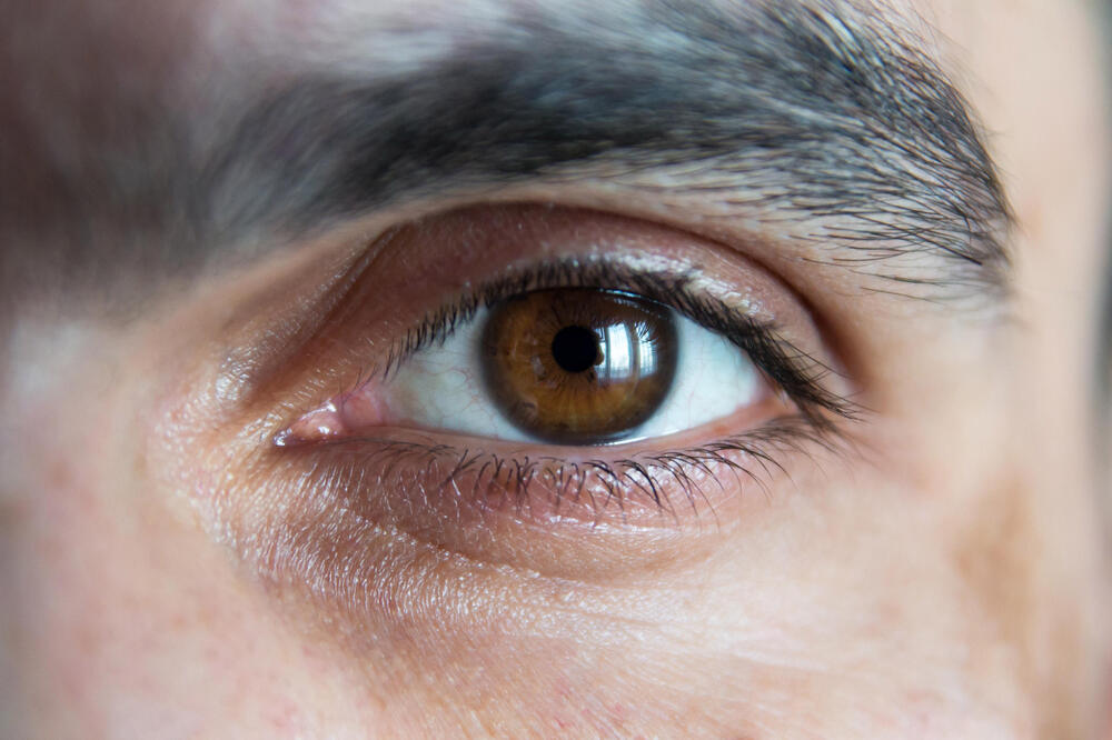 oko,muškarac, Foto: Shutterstock