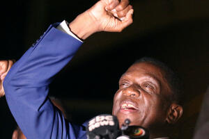 "Krokodil" u petak preuzima vlast u Zimbabveu