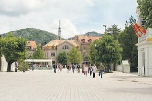 Učinak vlasti na Cetinju: Zaboravili na žičaru i nove fabrike