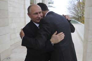 Asad je kod Putina došao u iznenadnu posjetu: Rukovanje, zagrljaj...
