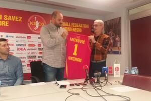 Zvezdan Mitrović: Želimo da se predstavimo navijačima na najbolji...