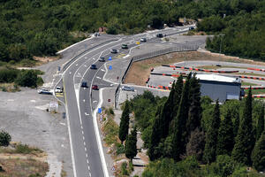 AMSCG: Oprez na sjeveru zbog snijega i poledice