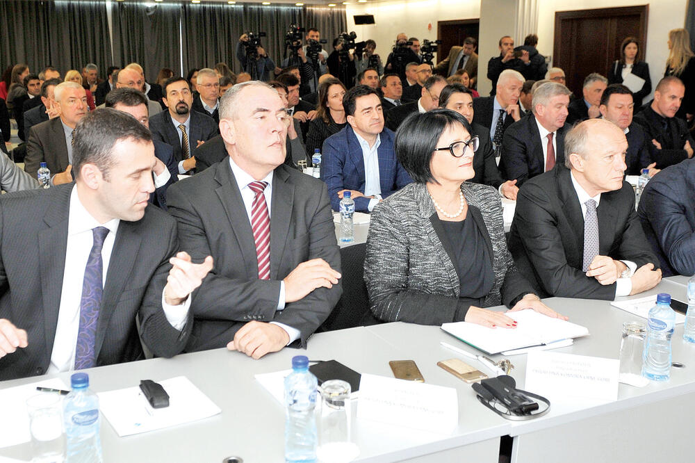 Privredna komora, Foto: Savo Prelević